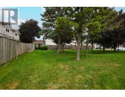 33 - 1907 Colorado Lane, Ottawa, ON K1C6V4 Photo 16