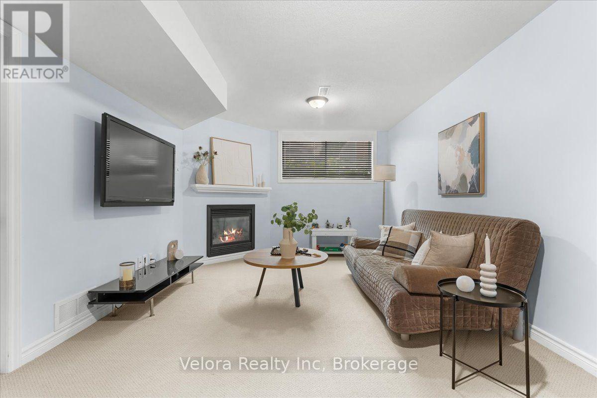 404 SPARKMAN AVENUE - 40