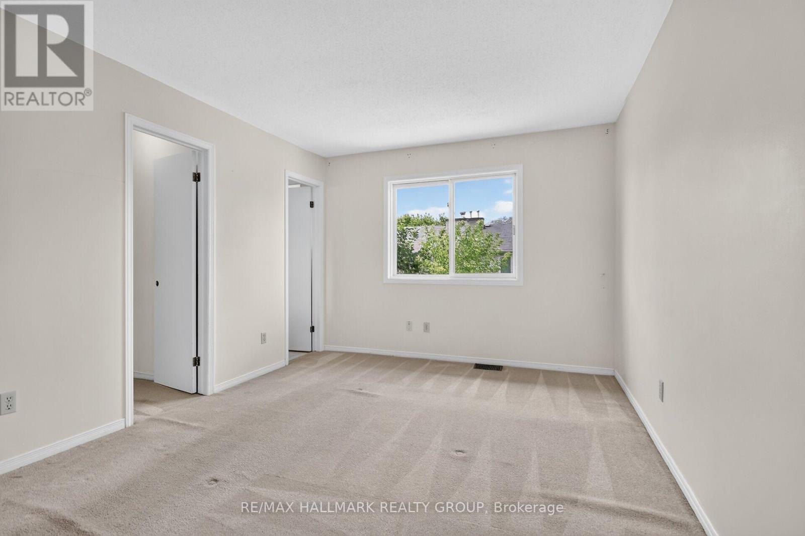 3 Bed, 3 Bath House for Sale in Ottawa – 49 NEWPORT CRESCENT, Ottawa – MLS# X13566132 - Image 28