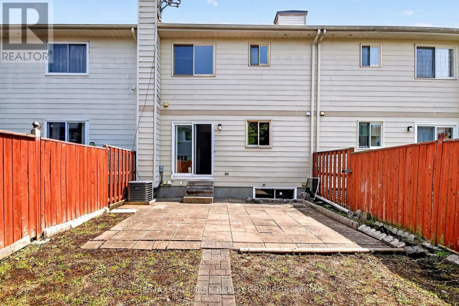 3 Bed, 3 Bath House for Sale in Ottawa – 49 NEWPORT CRESCENT, Ottawa – MLS# X13566132 - Image 48