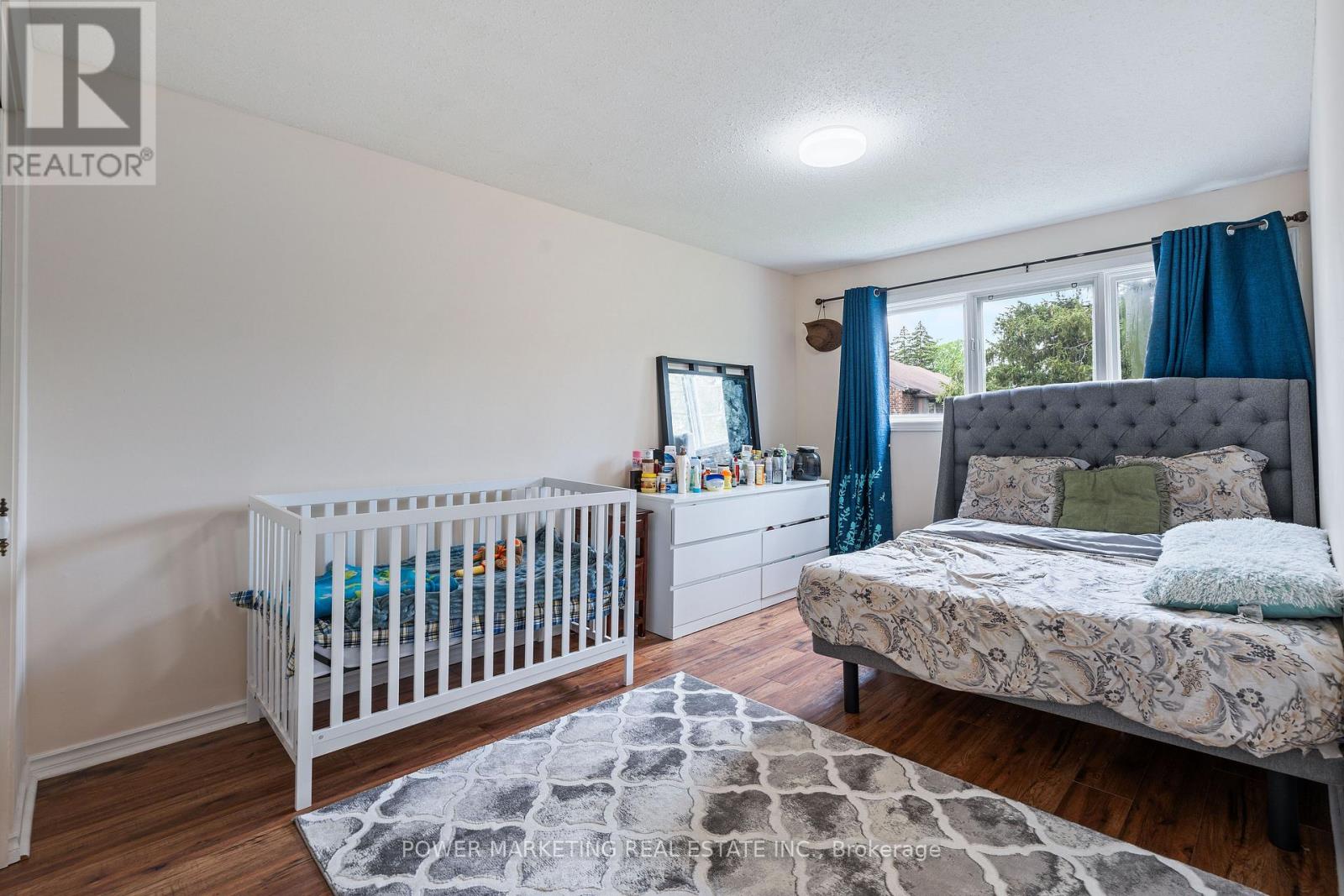 #76 2111 MONTREAL ROAD - 15