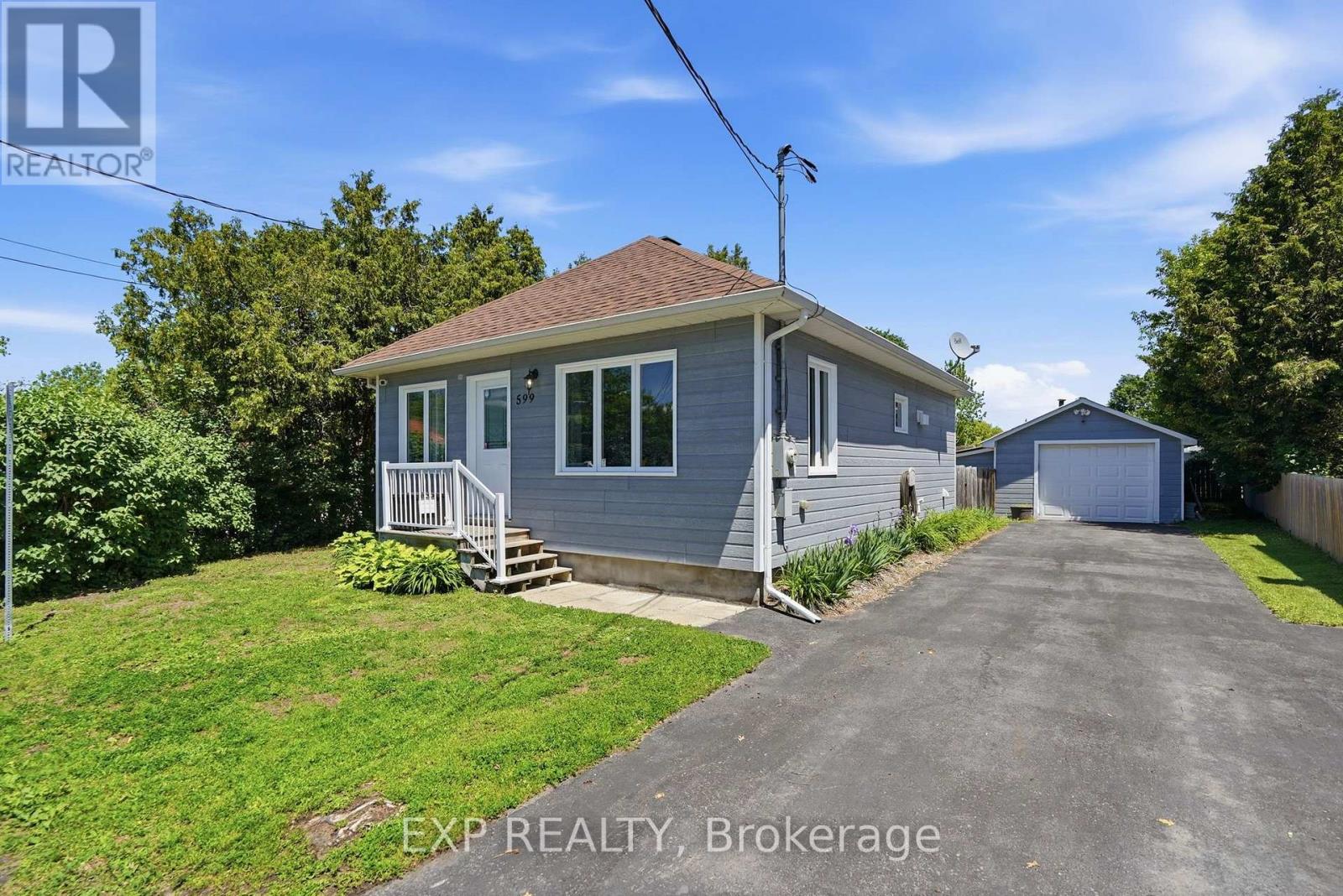 599 VICTOR STREET - 2