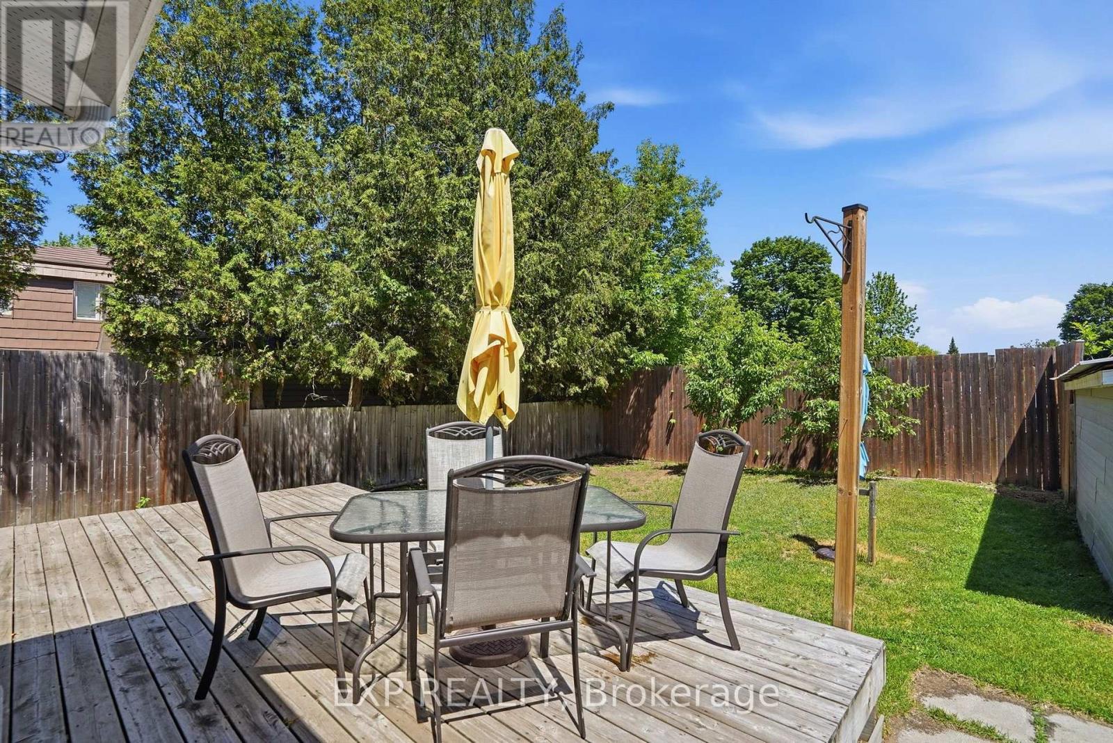 599 VICTOR STREET - 25