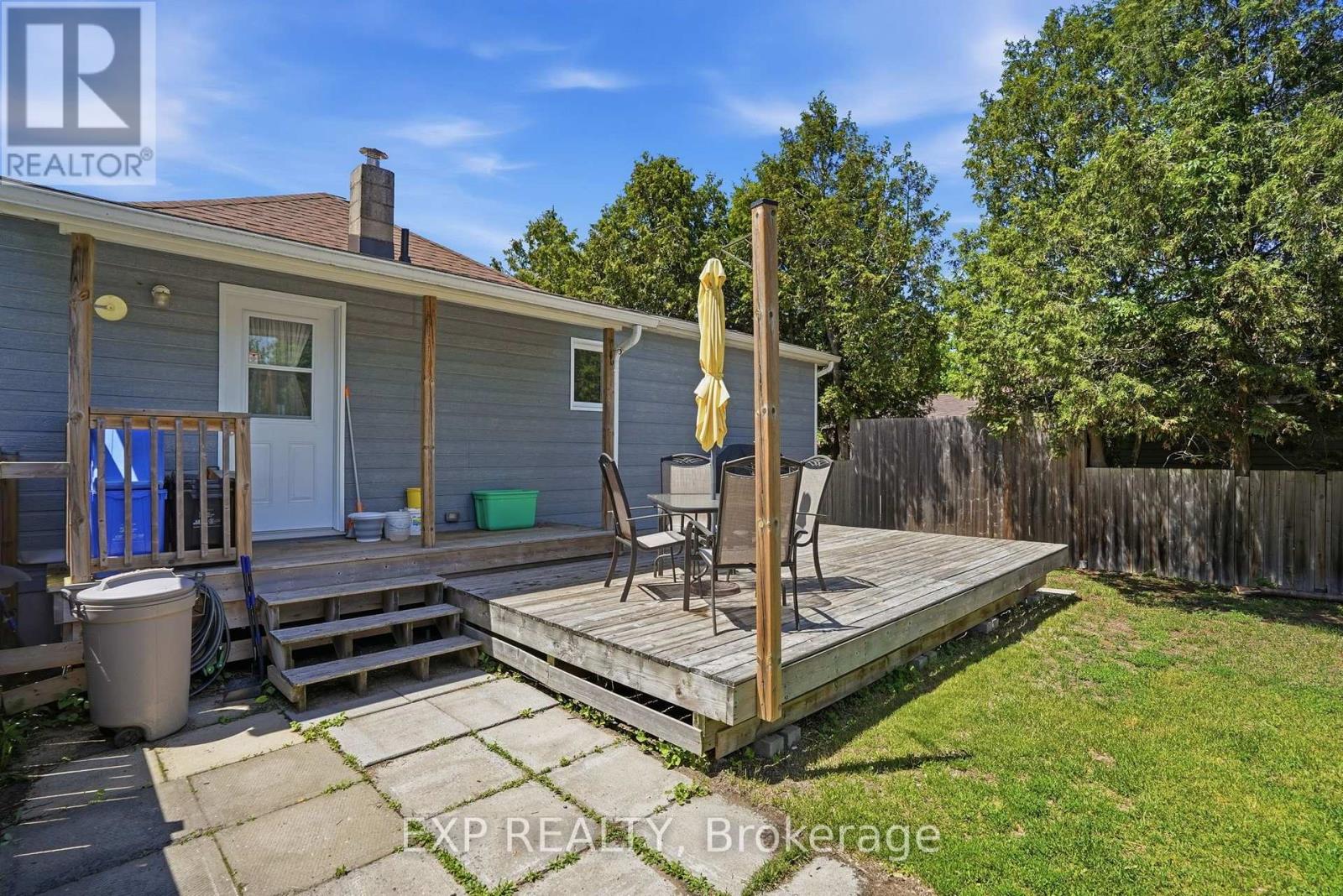 599 VICTOR STREET - 26