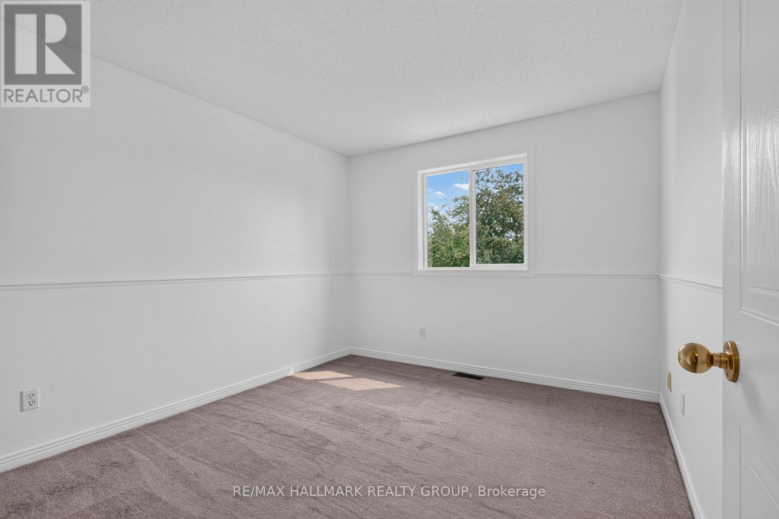 1493 LAUNAY AVENUE - 27