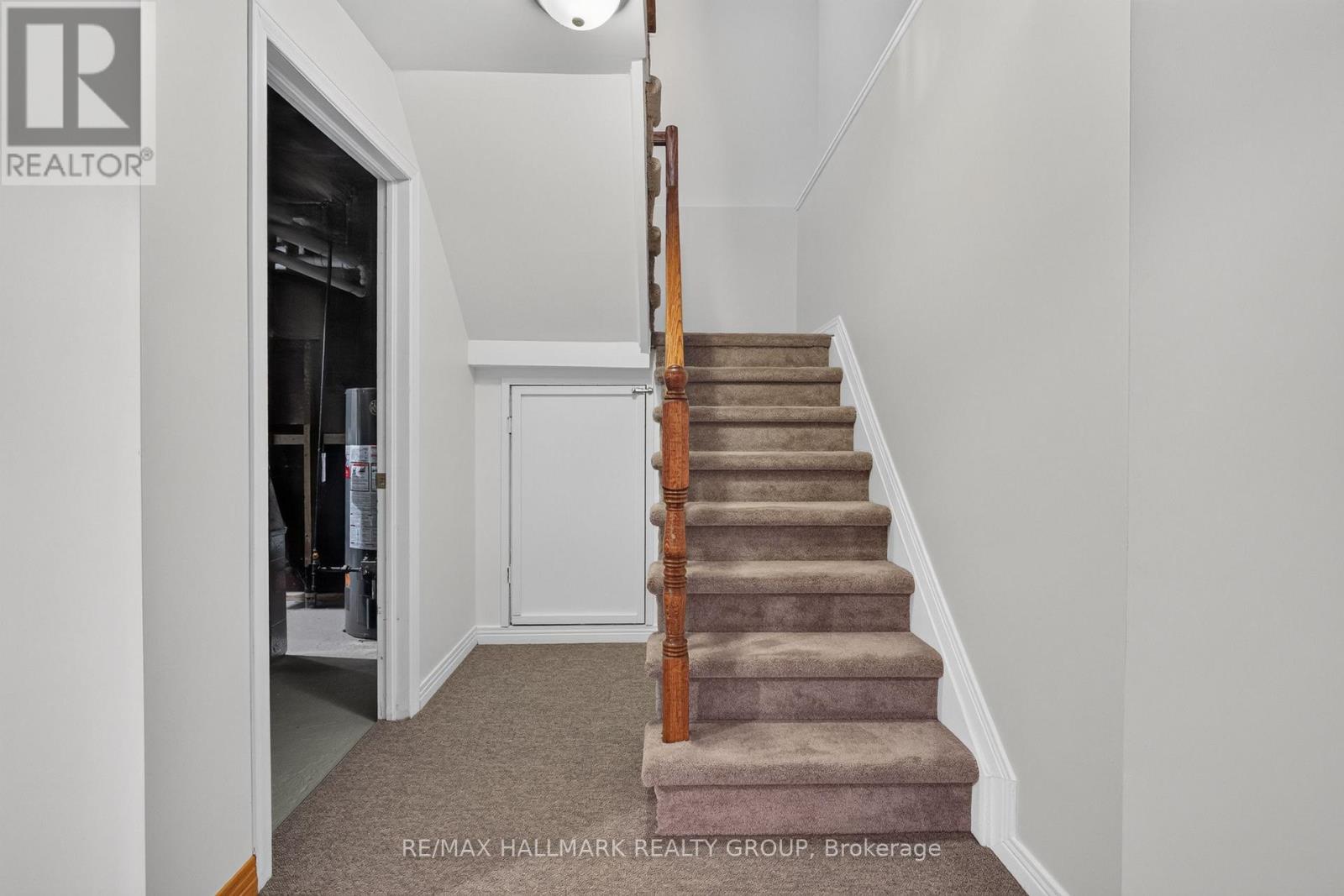 1493 LAUNAY AVENUE - 33