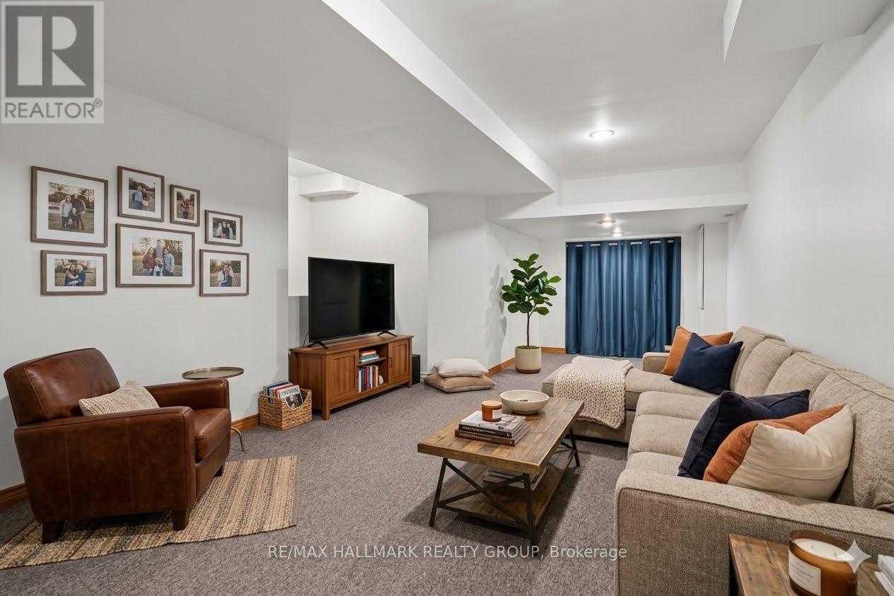 1493 LAUNAY AVENUE - 34