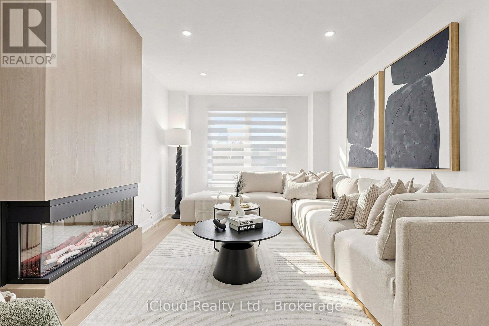 15 SAN MARKO PLACE - 13