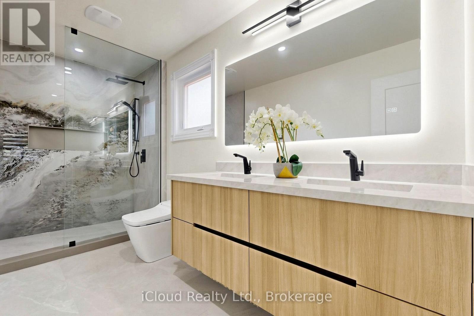 15 SAN MARKO PLACE - 21
