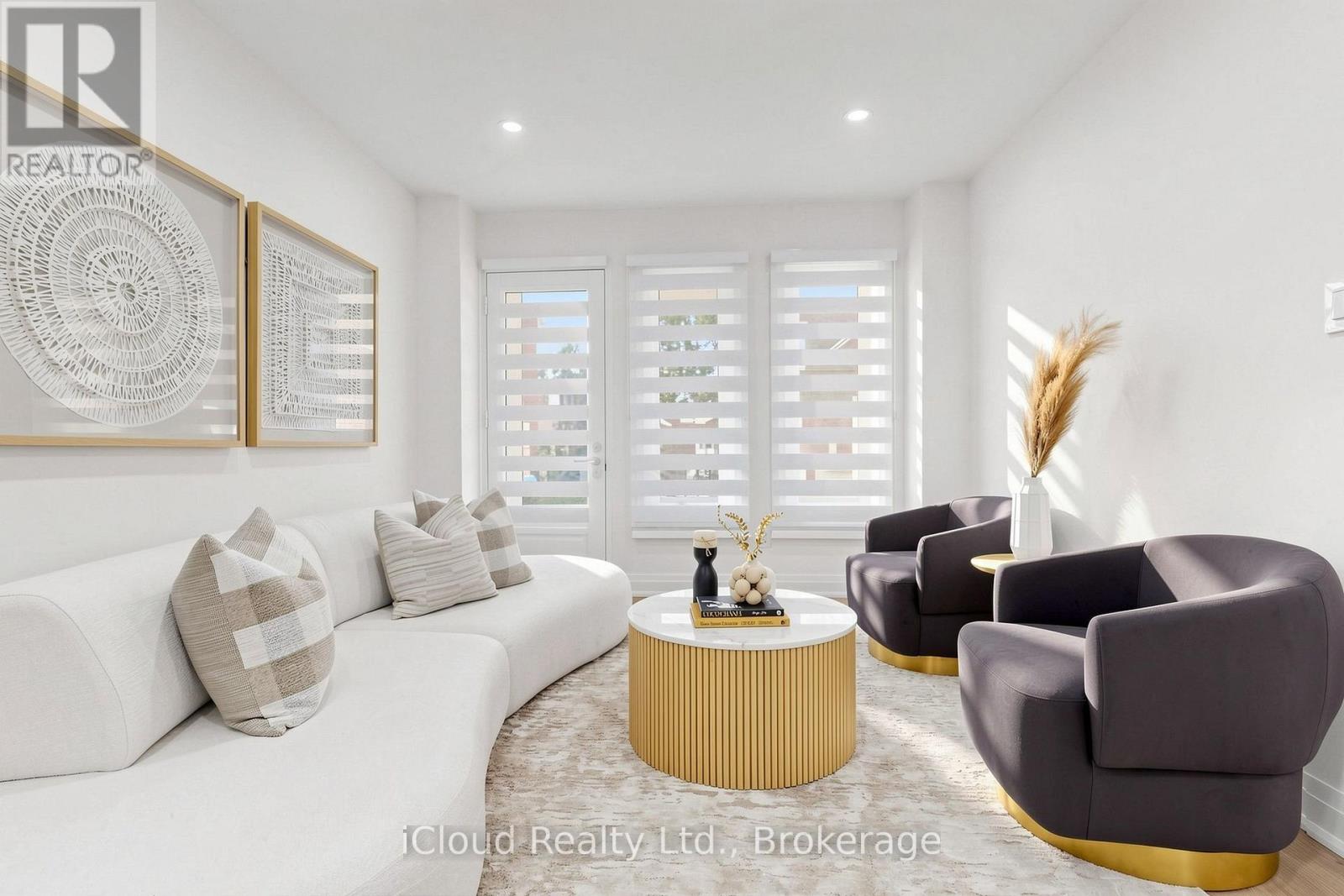 15 SAN MARKO PLACE - 5