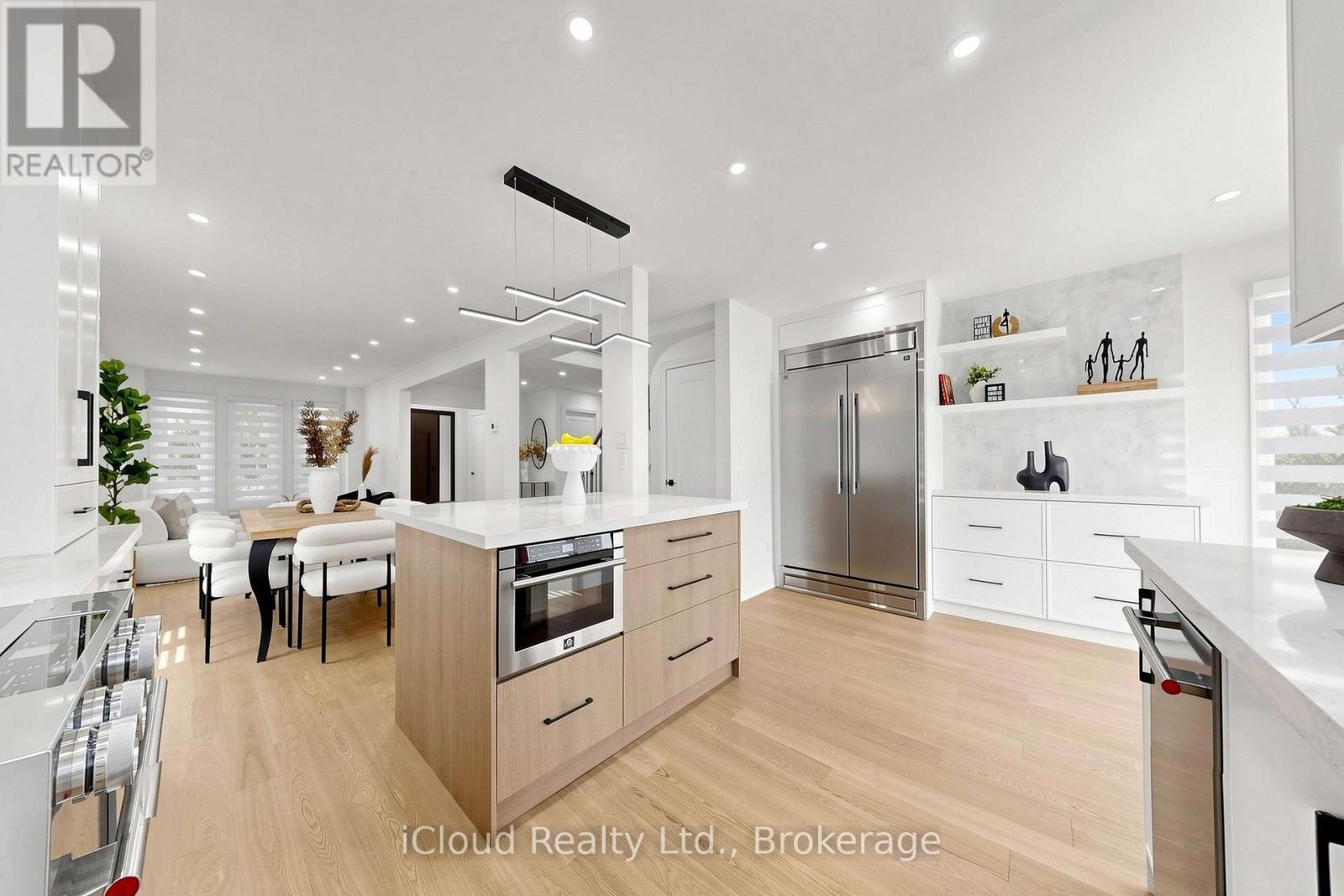 15 SAN MARKO PLACE - 8