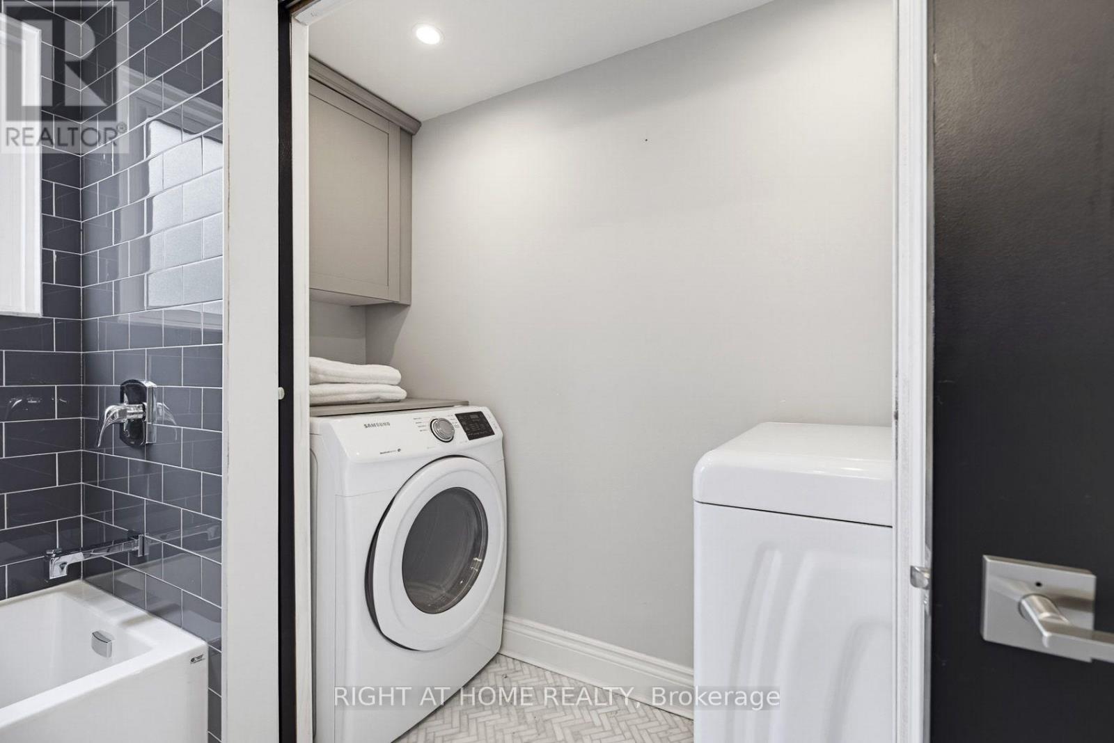 18 OAK LEA CIRCLE - Image 28
