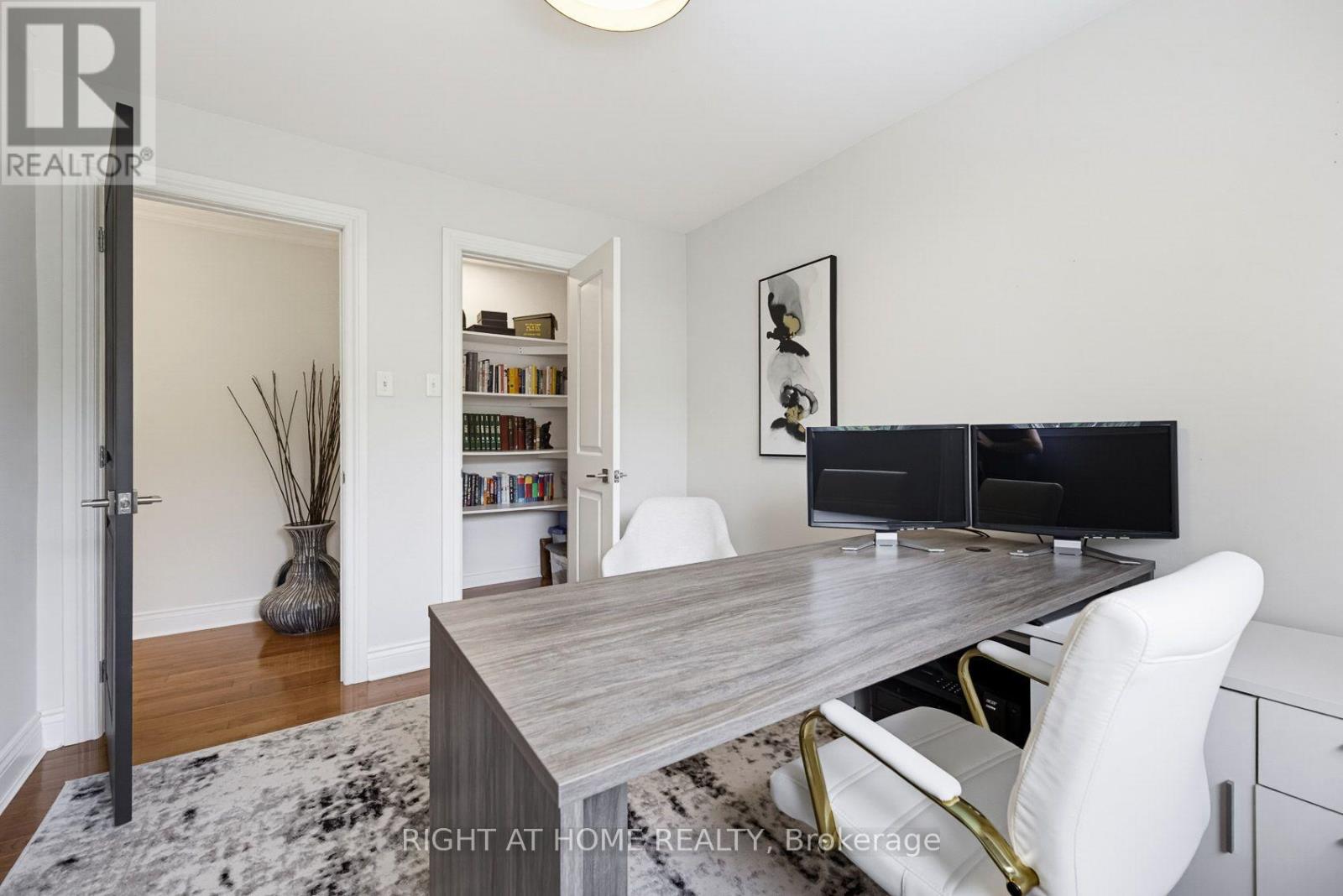 18 OAK LEA CIRCLE - Image 33