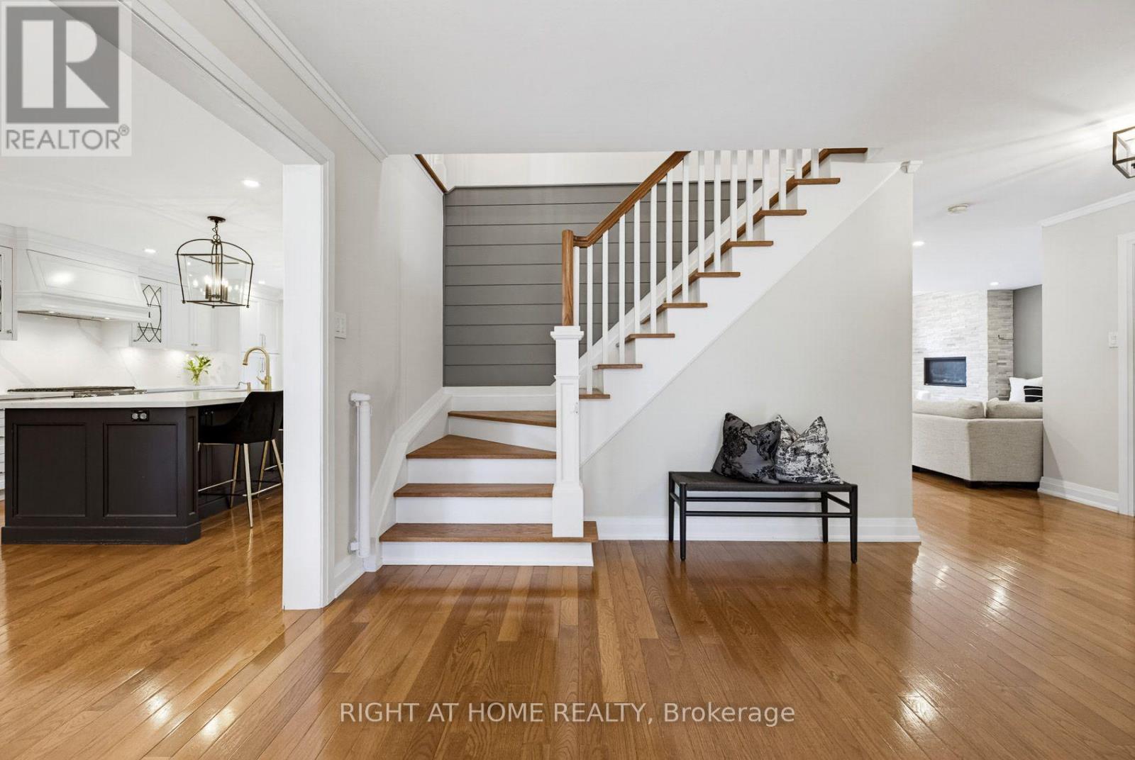 18 OAK LEA CIRCLE - Image 6