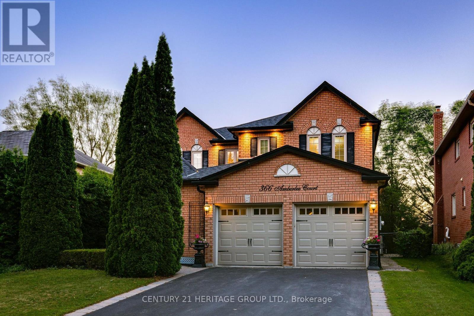366 AMBERLEE COURT - 1
