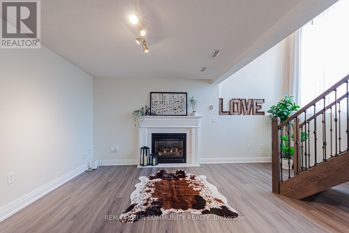 5 SELKIRK CRESCENT - 13