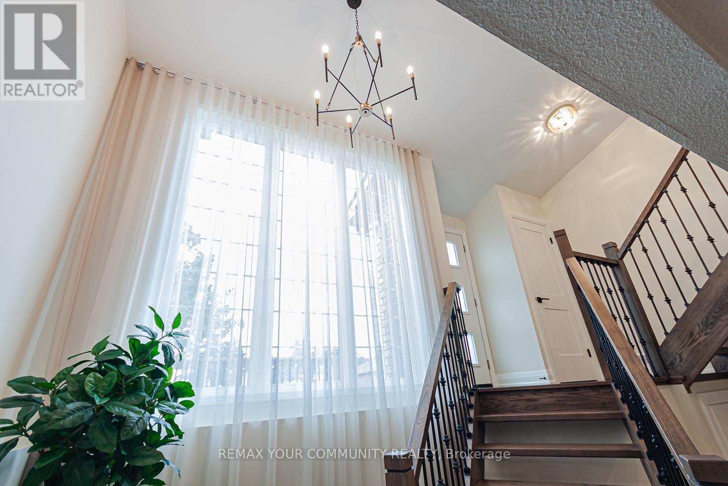 5 SELKIRK CRESCENT - 14