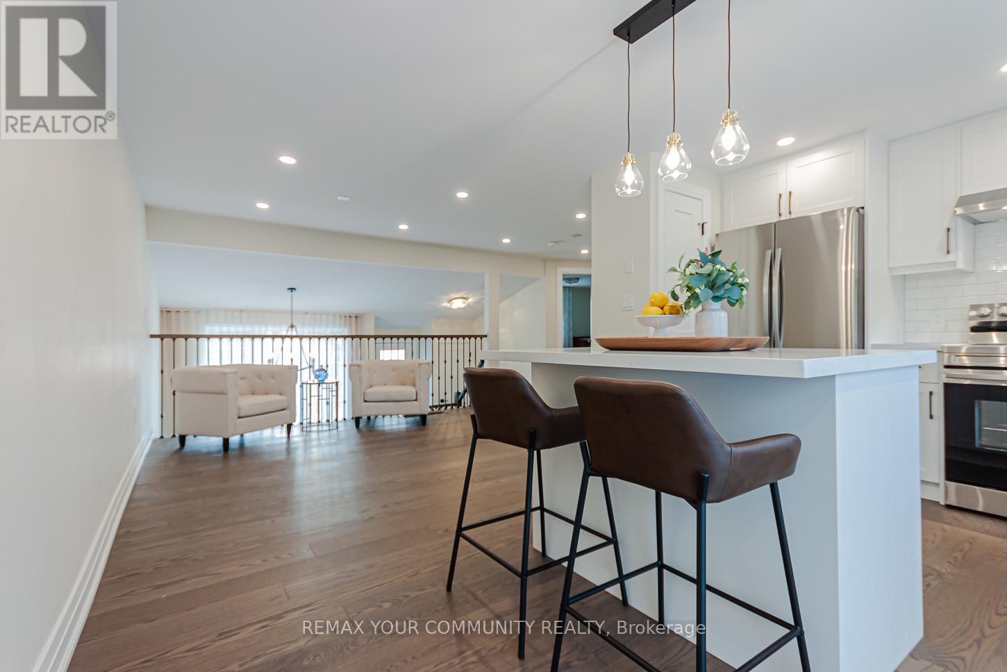 5 SELKIRK CRESCENT - 18