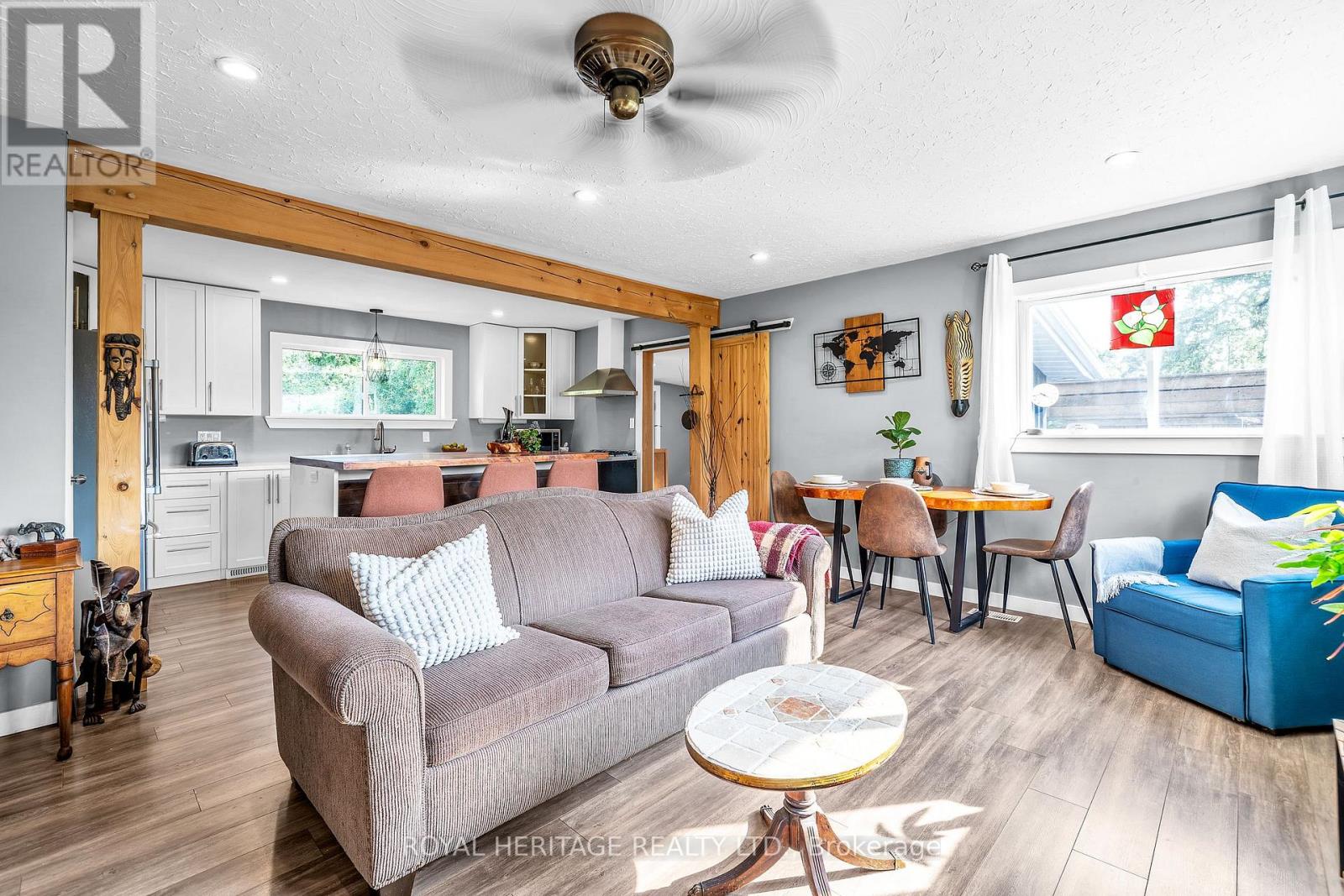 4174 FOUNTAIN DRIVE - 12