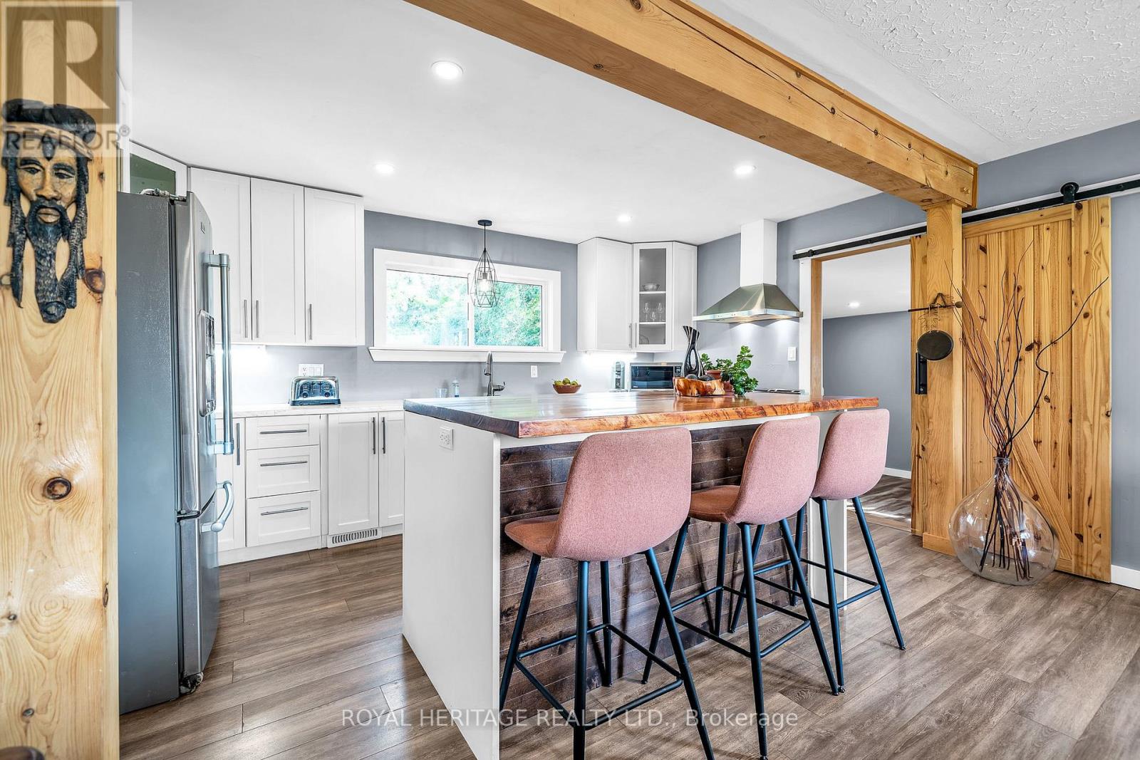 4174 FOUNTAIN DRIVE - 21