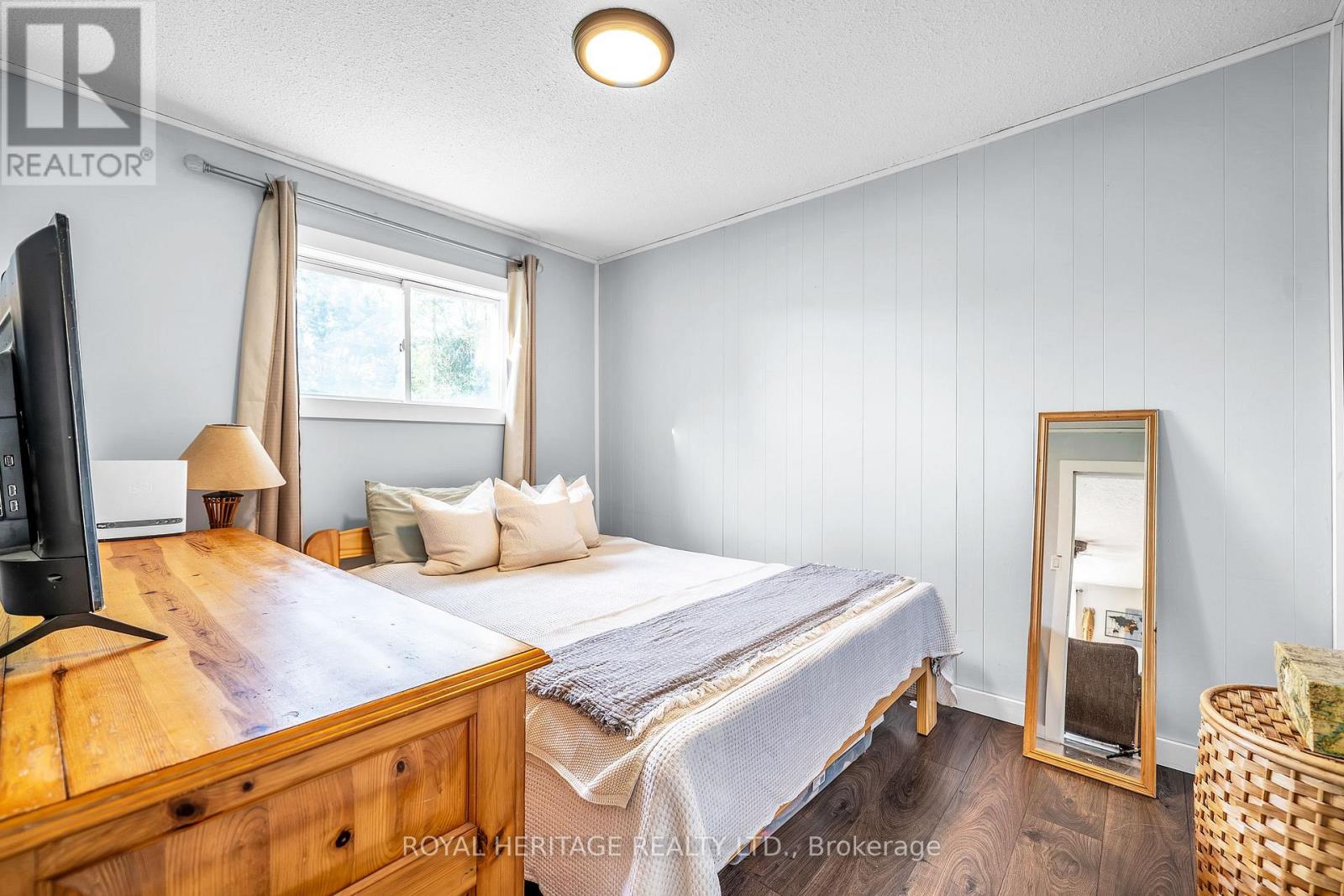 4174 FOUNTAIN DRIVE - 28