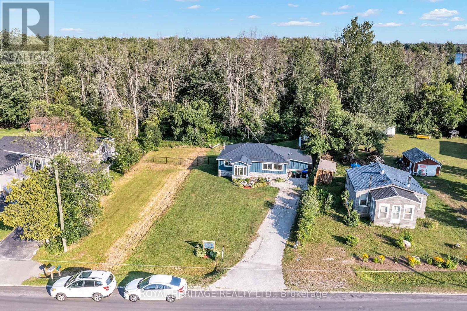 4174 FOUNTAIN DRIVE - 3