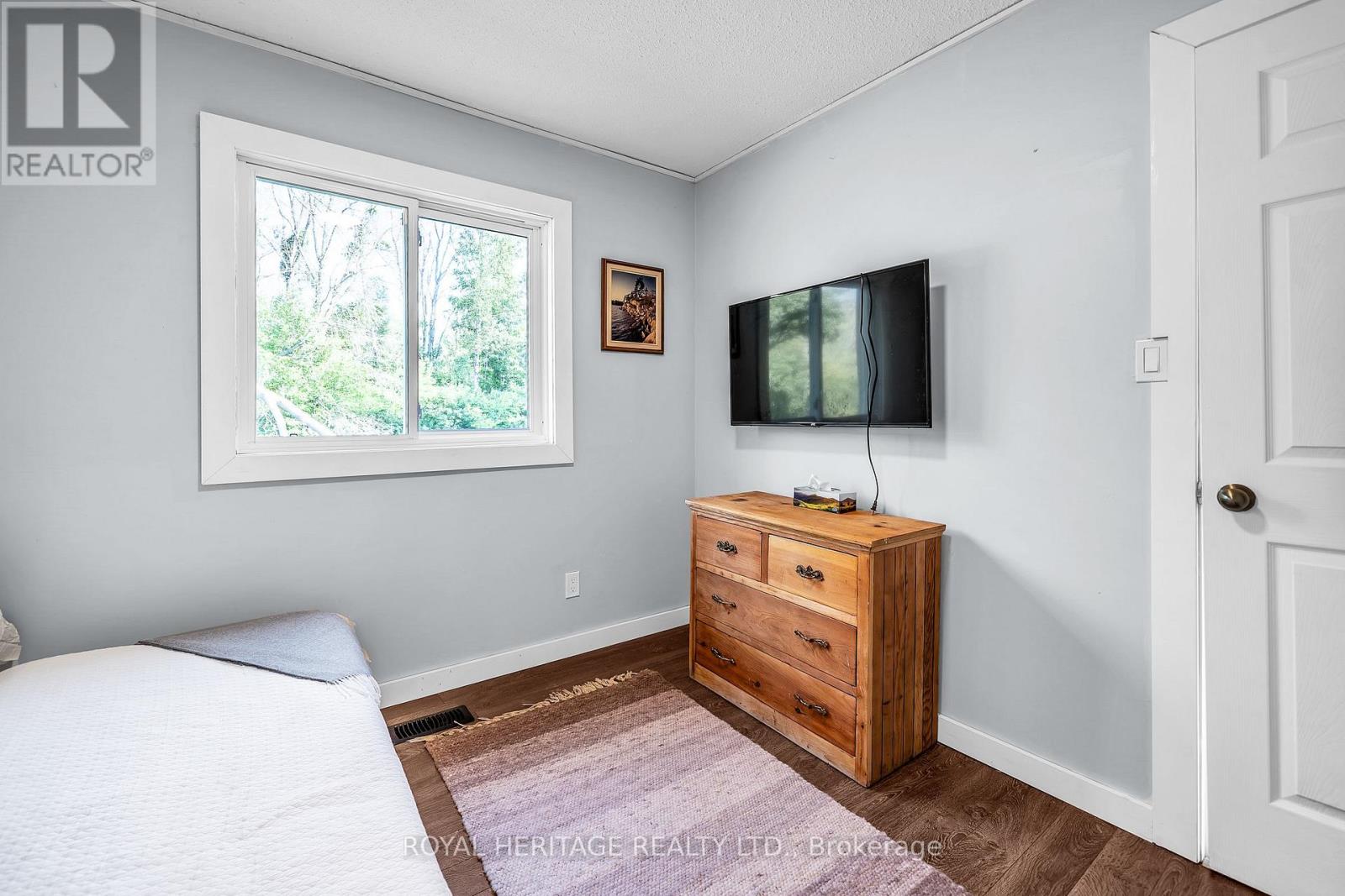 4174 FOUNTAIN DRIVE - 31