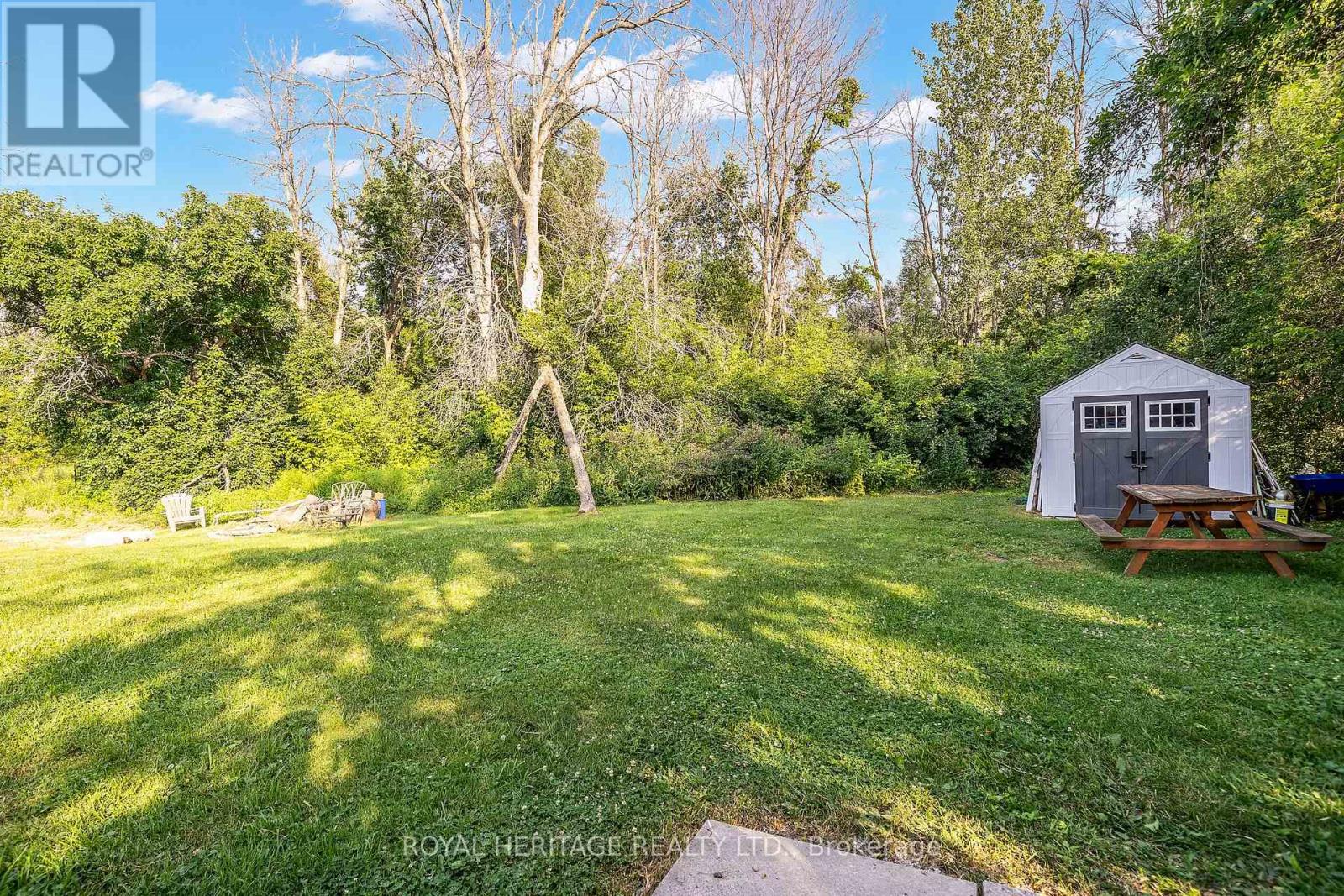 4174 FOUNTAIN DRIVE - 34