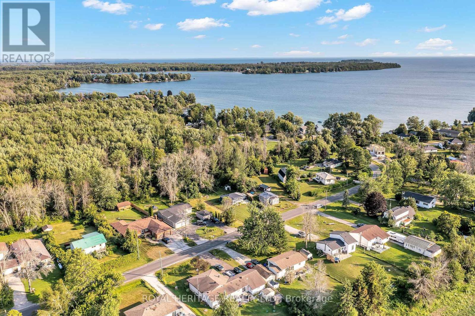 4174 FOUNTAIN DRIVE - 41