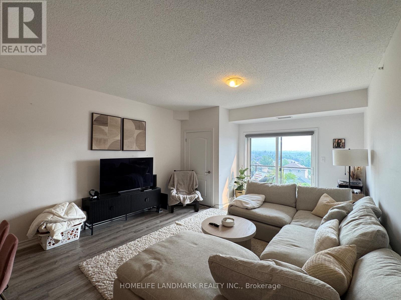 #404 100 DEAN AVENUE - 10