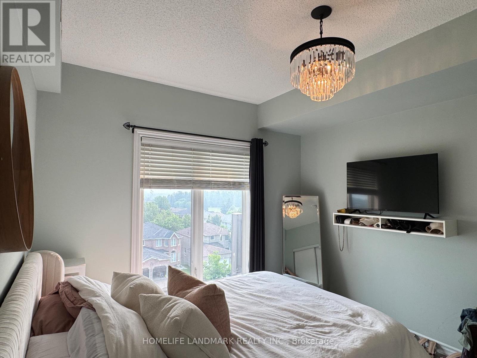 #404 100 DEAN AVENUE - 16