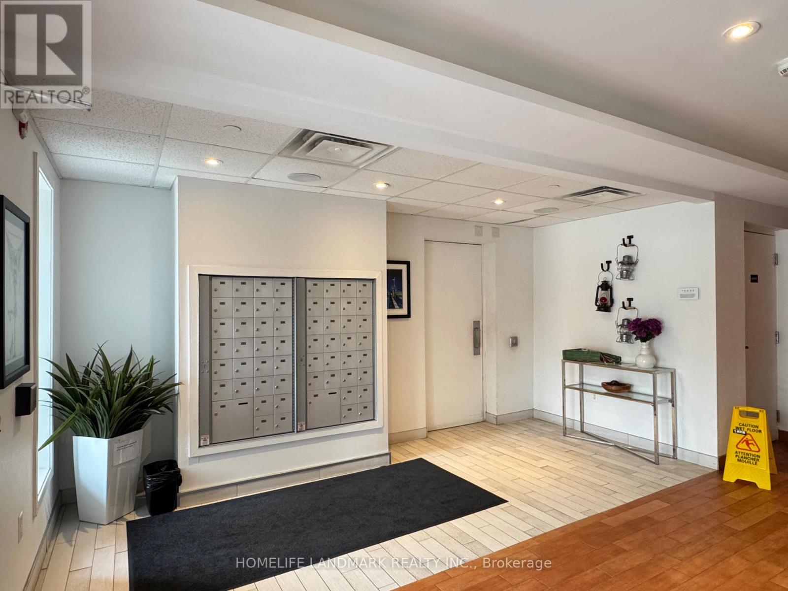 #404 100 DEAN AVENUE - 2