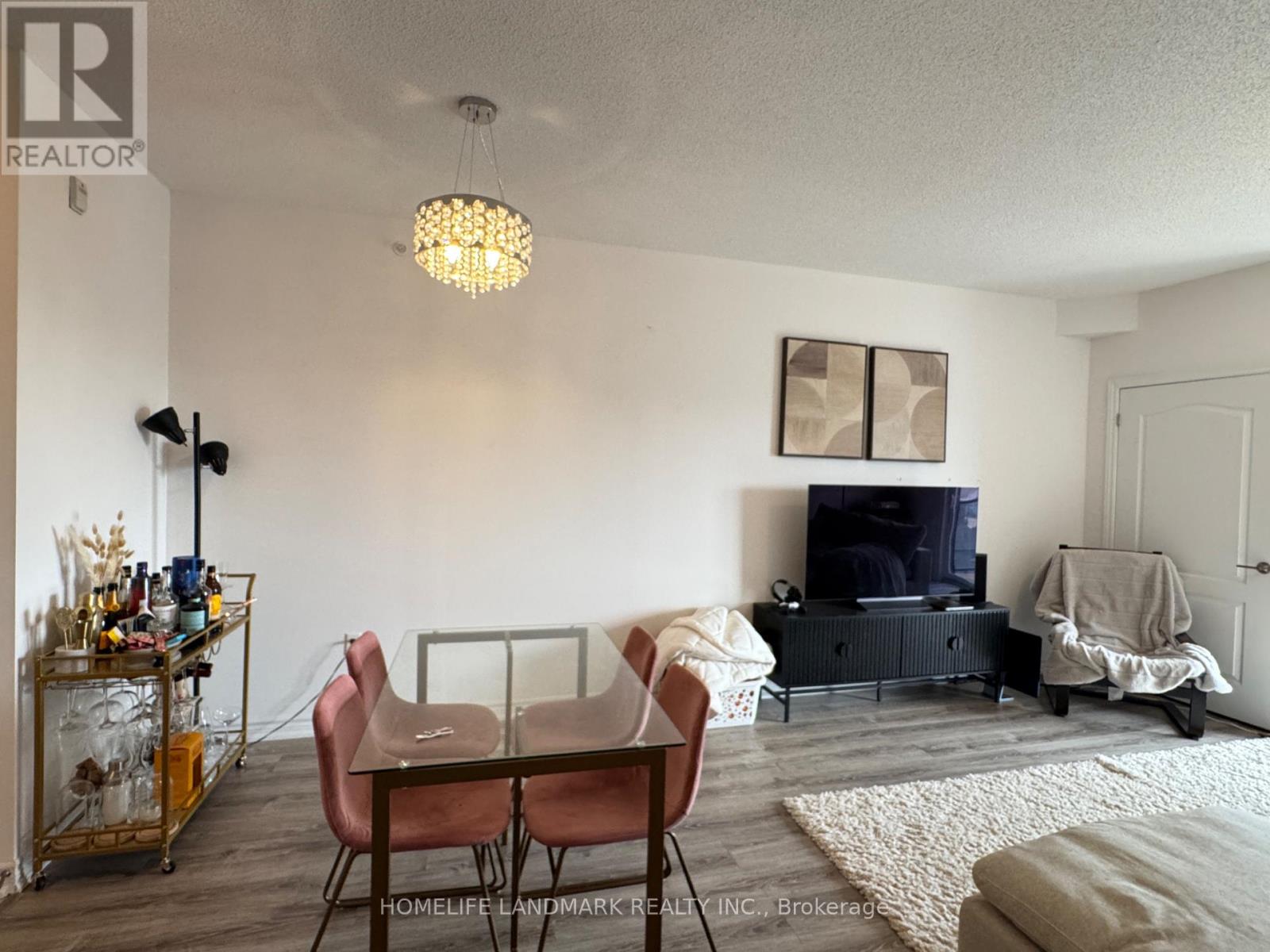 #404 100 DEAN AVENUE - 7