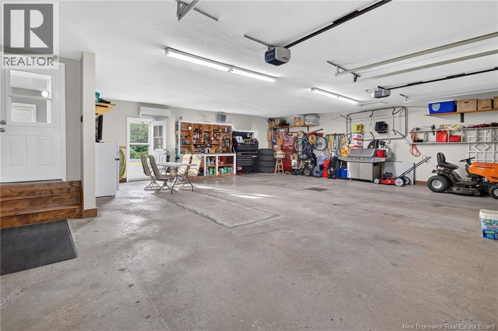 6 Paul Street - 48