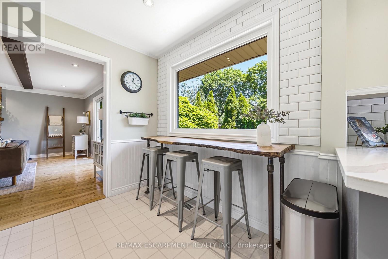 3384 MANFRED DRIVE - 15