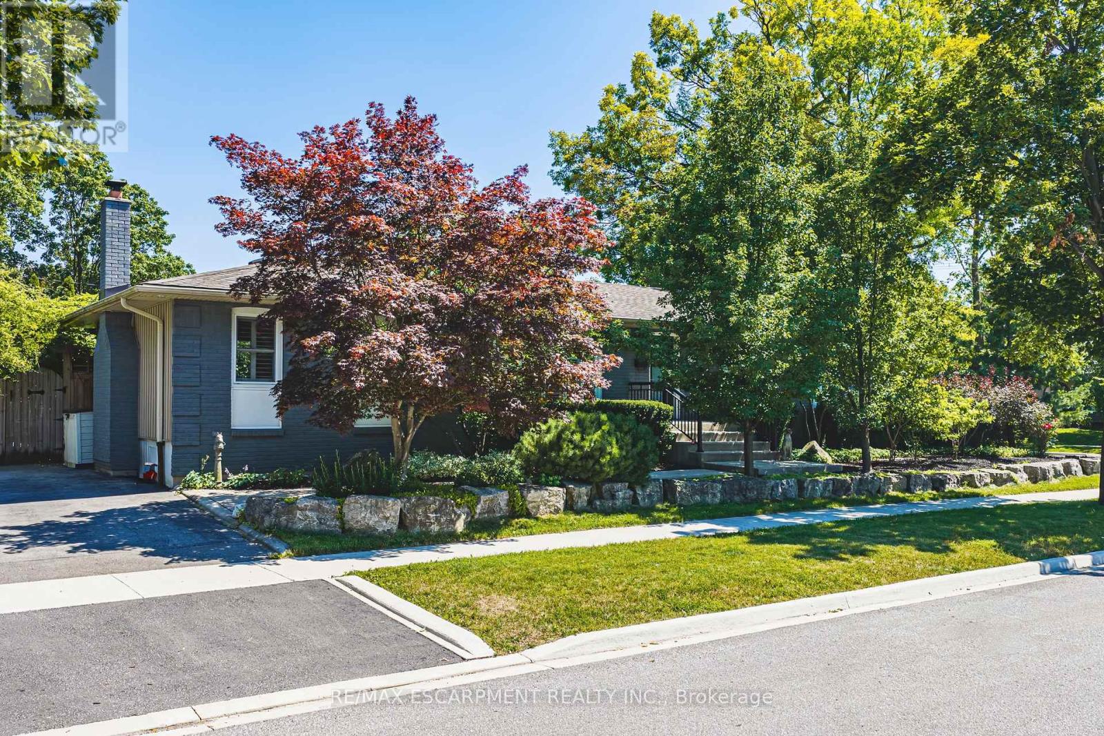 3384 MANFRED DRIVE - 2