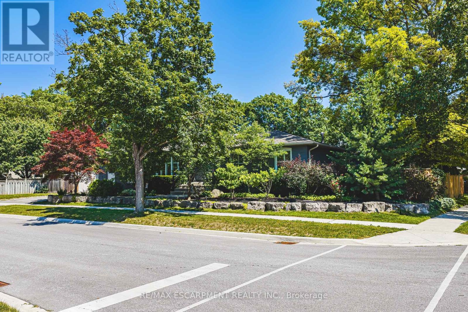 3384 MANFRED DRIVE - 3