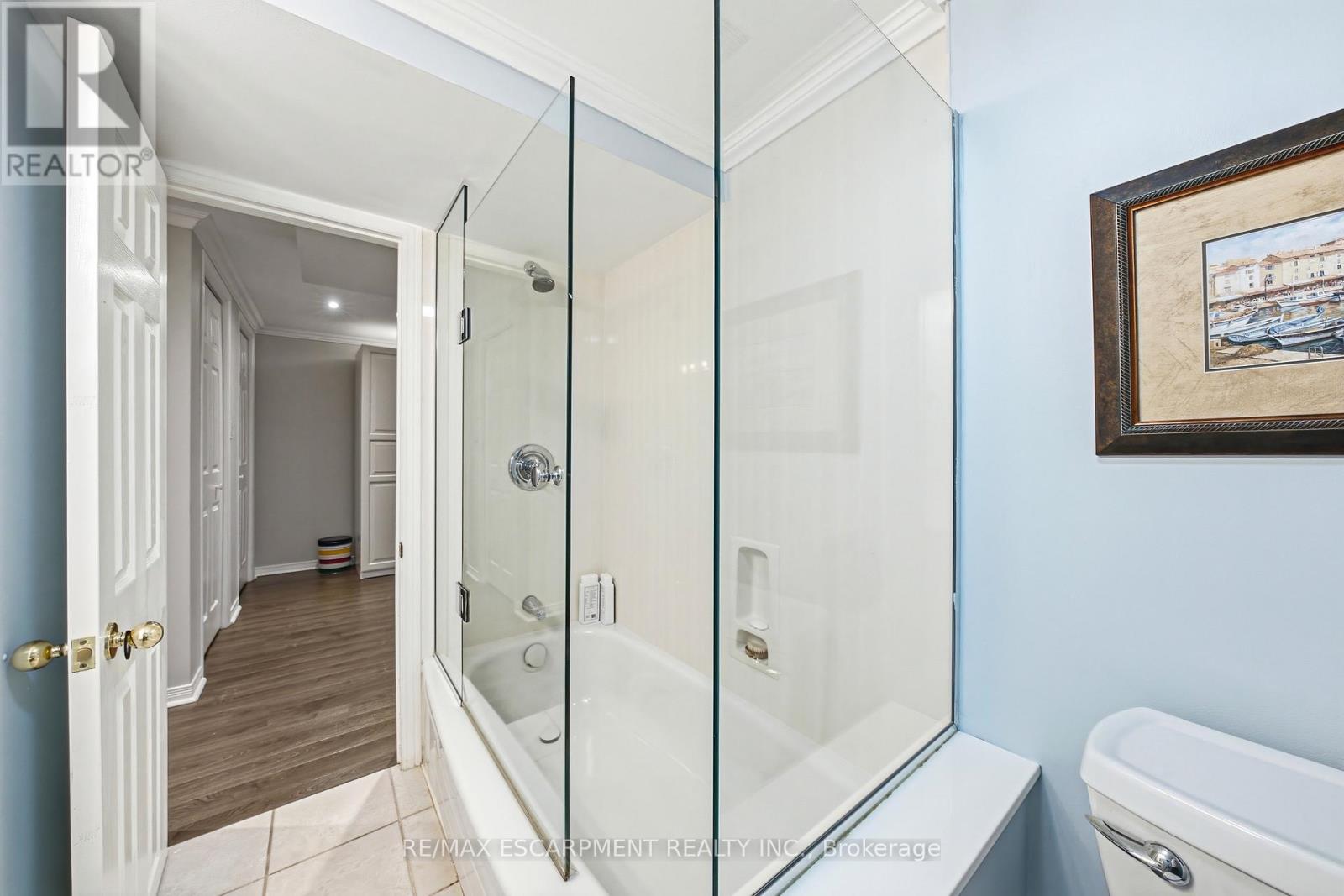 3384 MANFRED DRIVE - 33