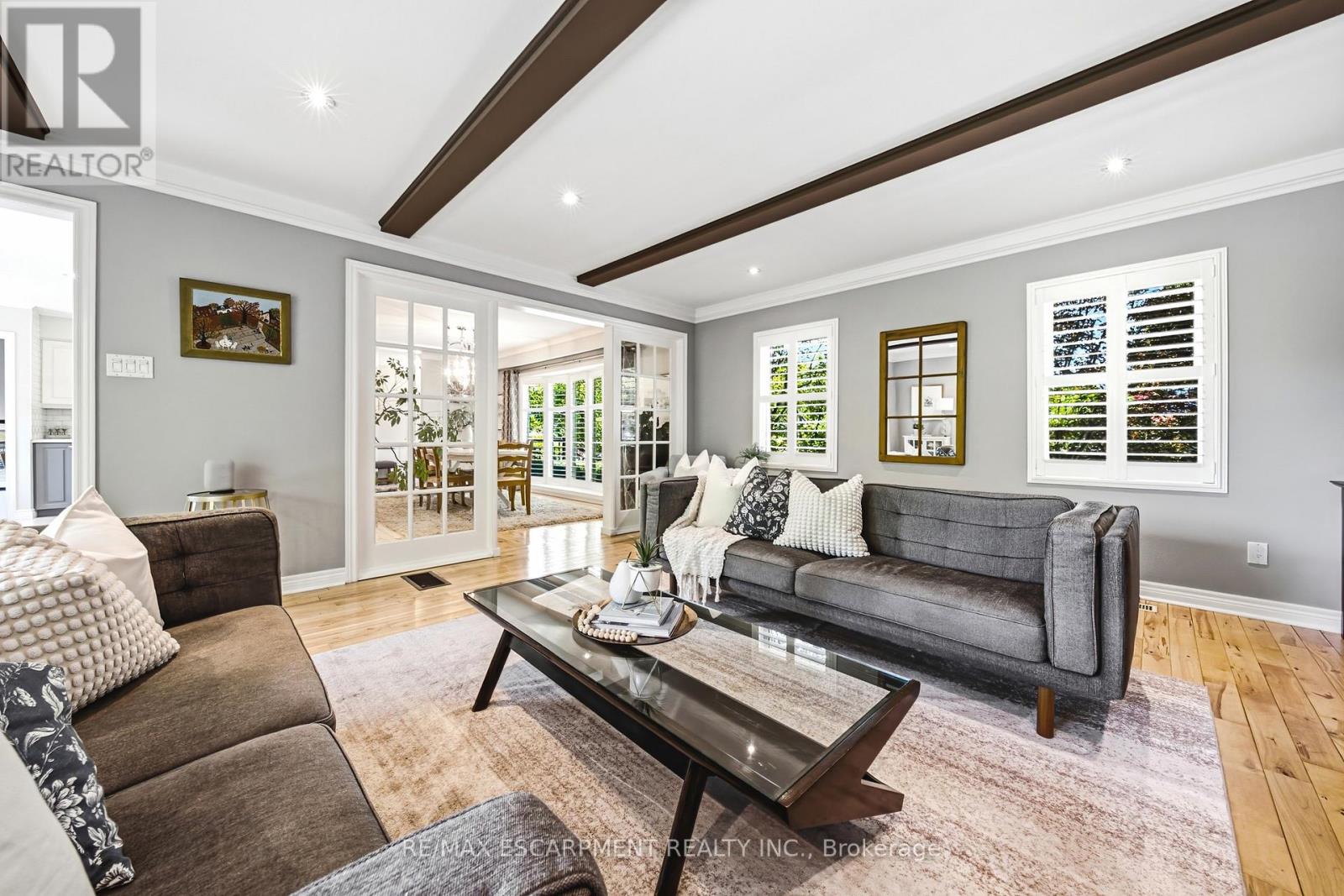 3384 MANFRED DRIVE - 9