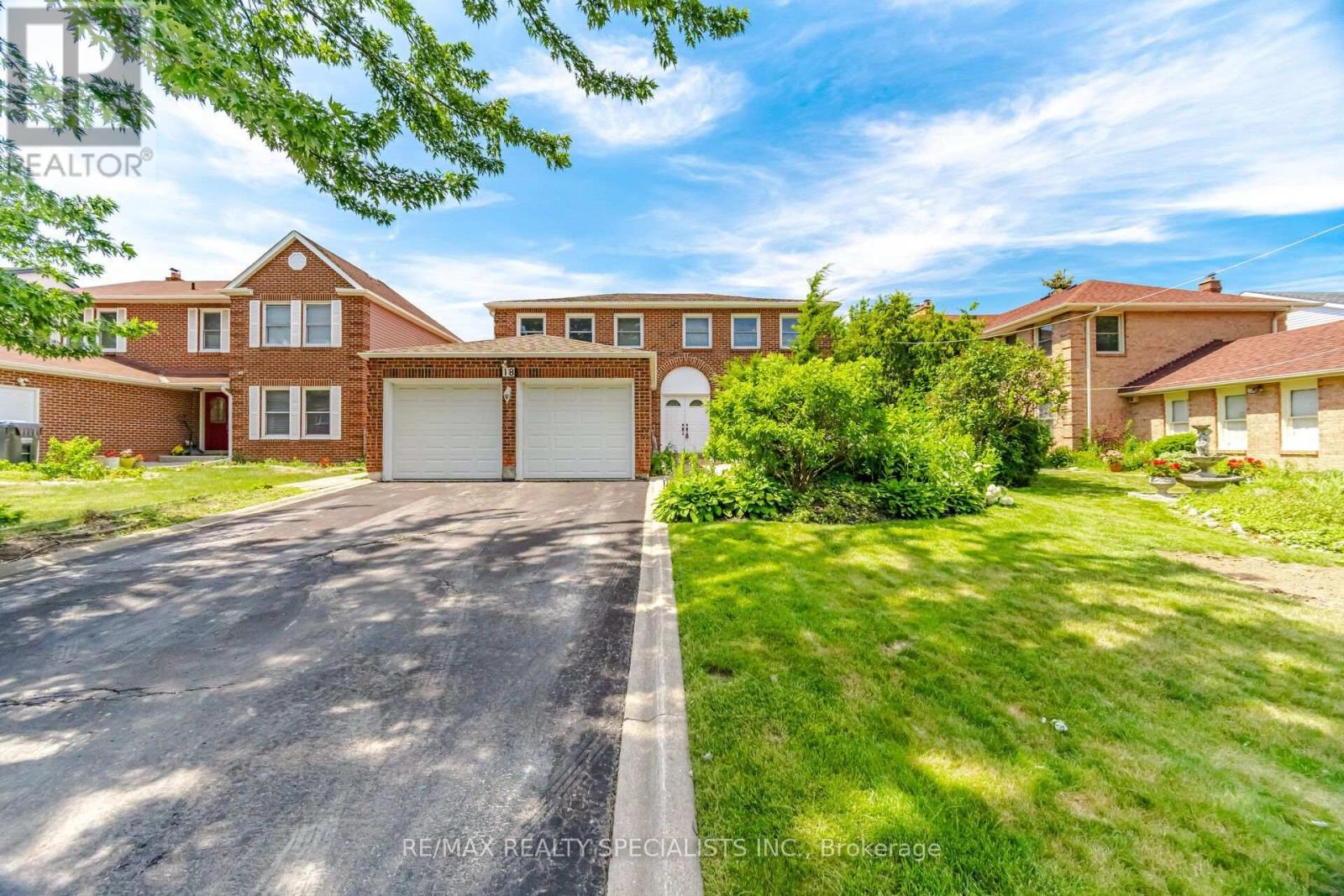 18 JILL CRESCENT - 2