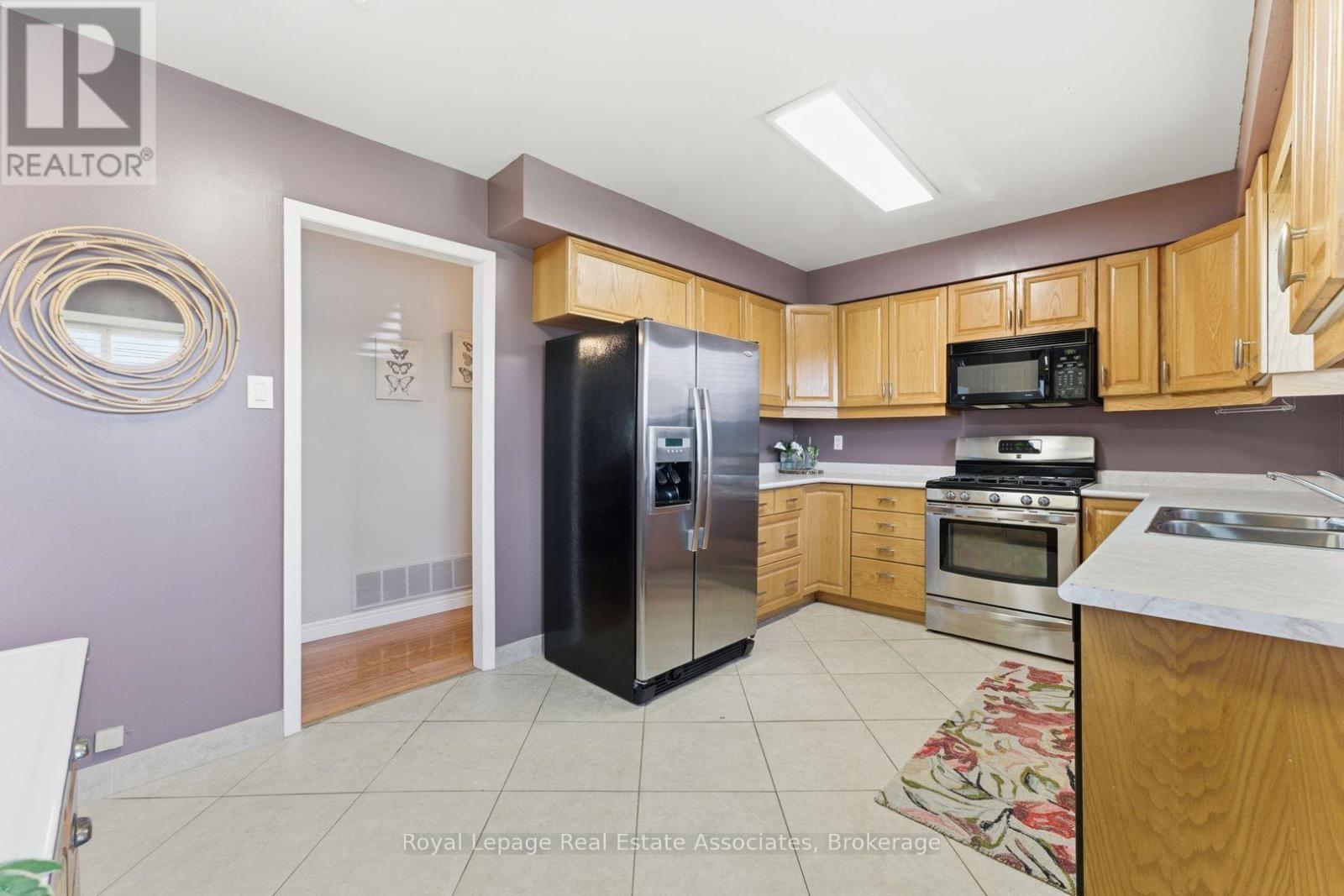 1069 ALEXANDRA AVENUE - 11