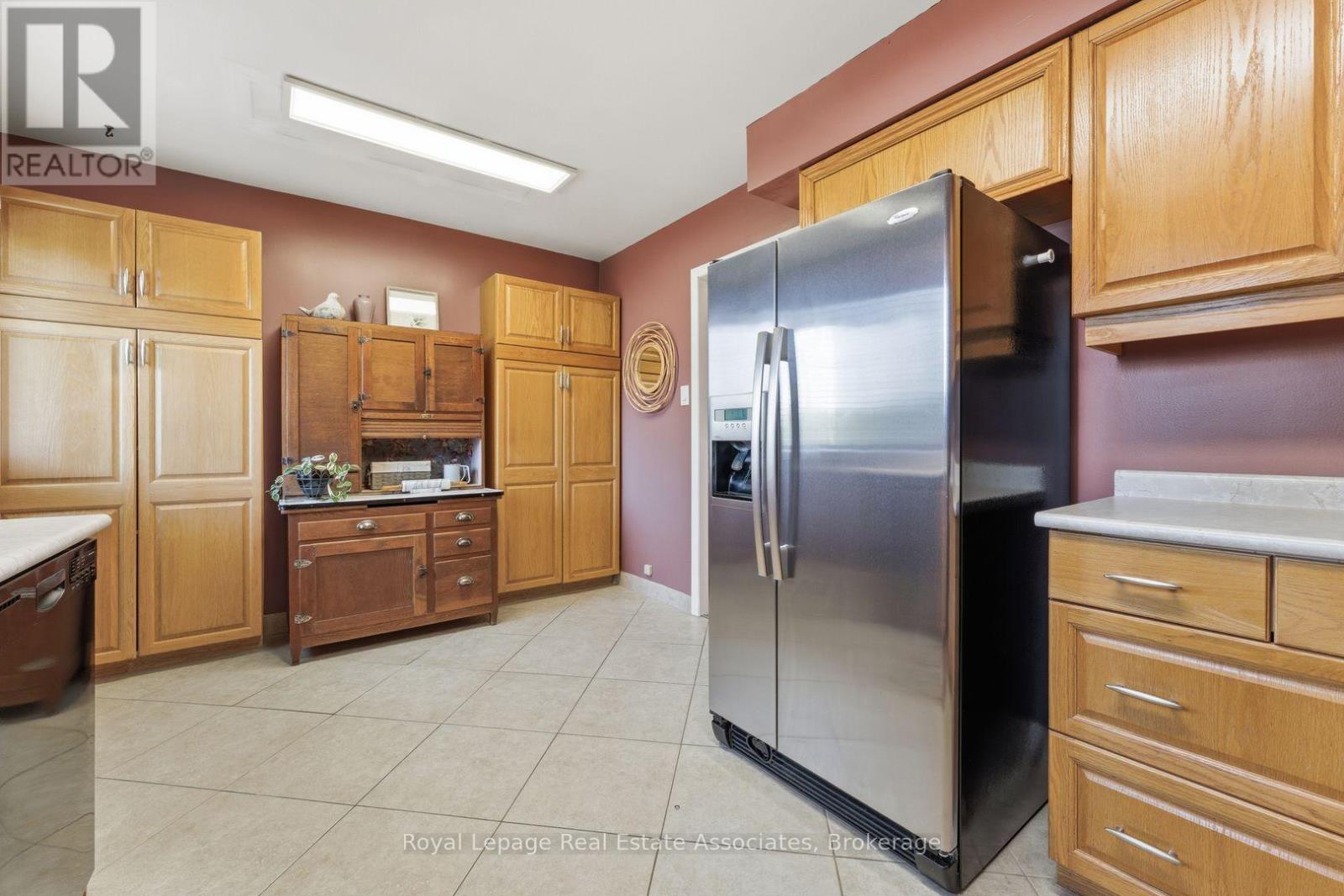1069 ALEXANDRA AVENUE - 13