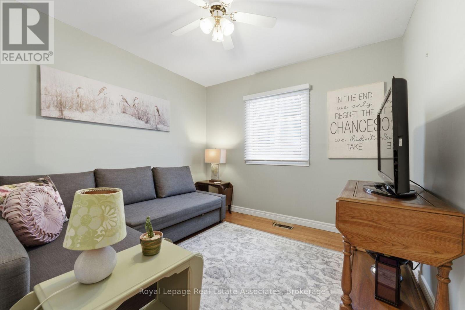 1069 ALEXANDRA AVENUE - 17