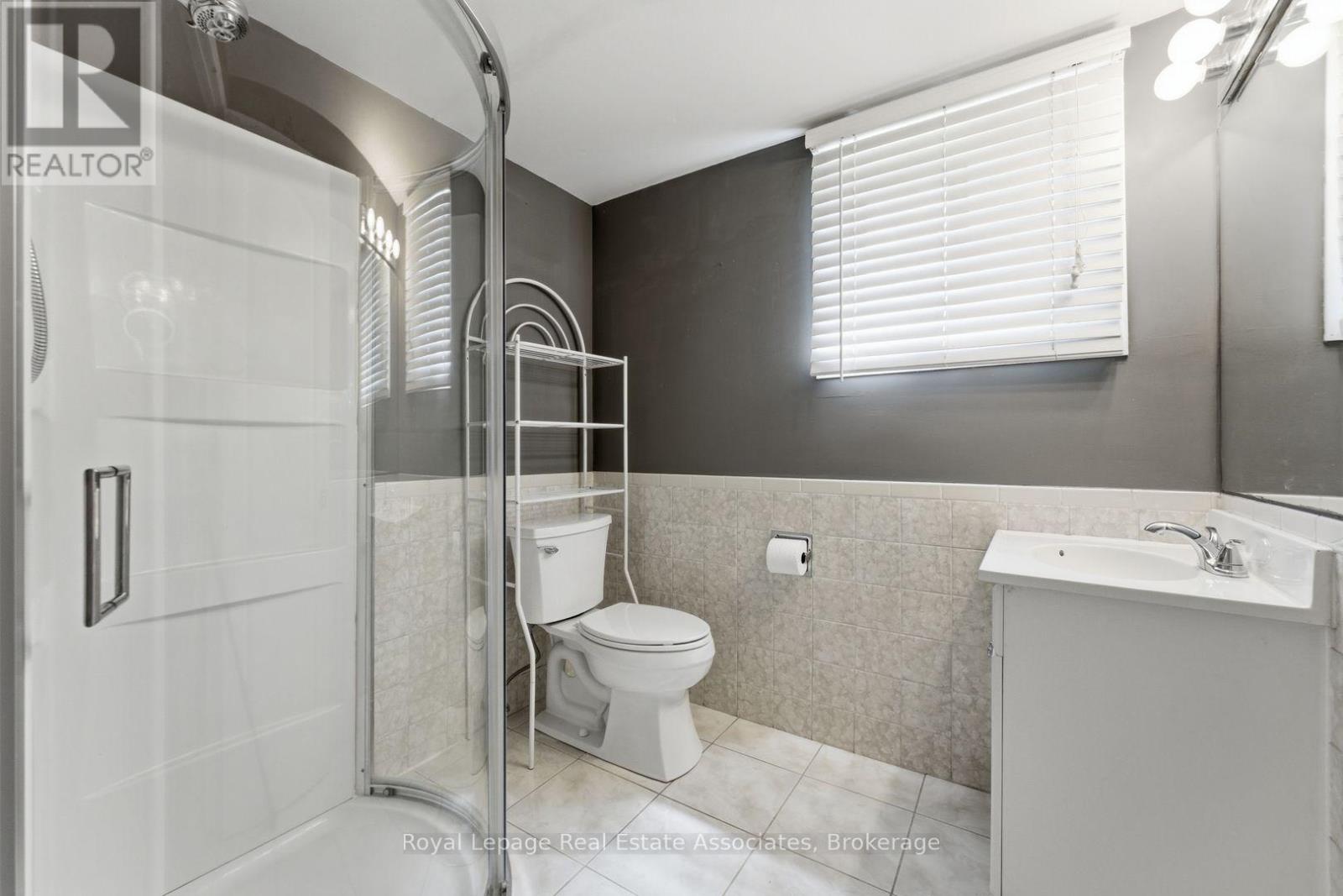 1069 ALEXANDRA AVENUE - 28