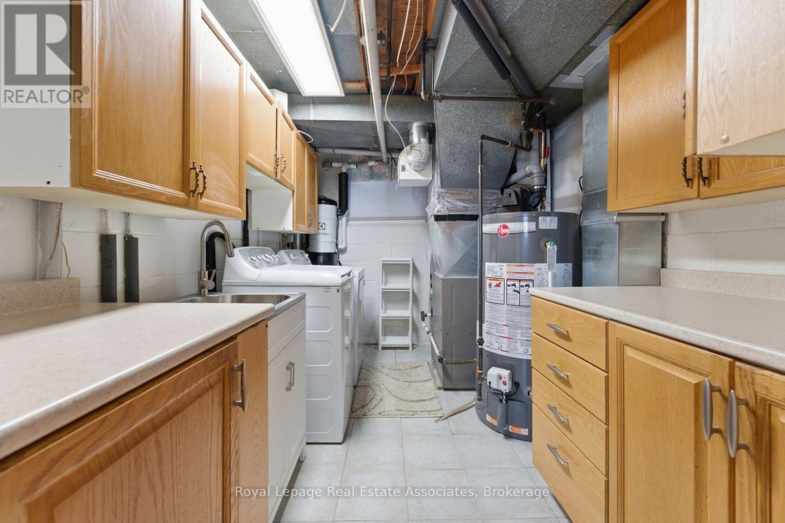 1069 ALEXANDRA AVENUE - 29