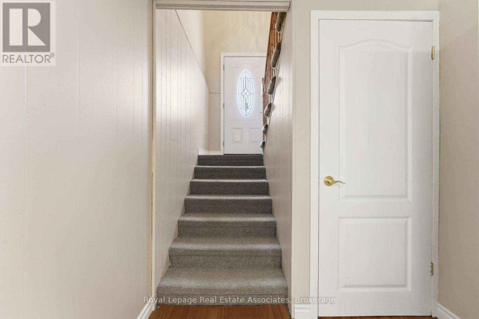 1069 ALEXANDRA AVENUE - 30