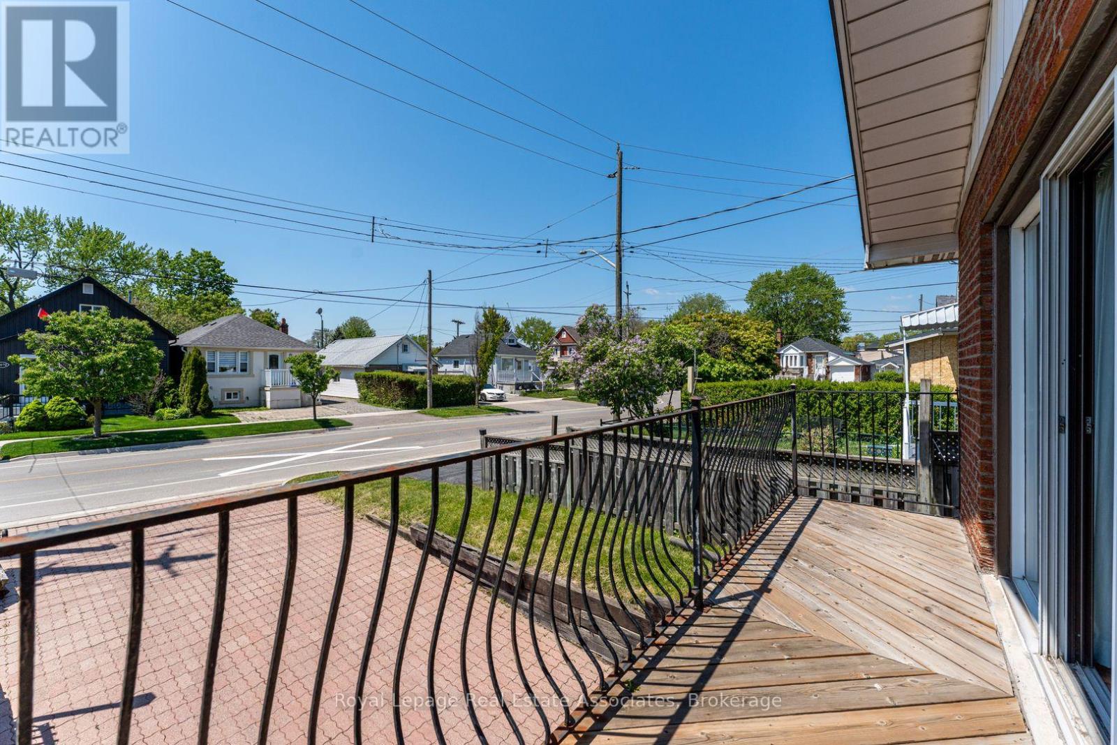 1069 ALEXANDRA AVENUE - 31