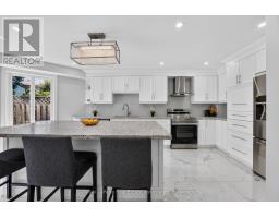Kitchen - 3346 Chartrand Crescent, Mississauga, ON L5L4C5 Photo 11
