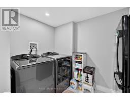 3346 Chartrand Crescent, Mississauga, ON L5L4C5 Photo 39