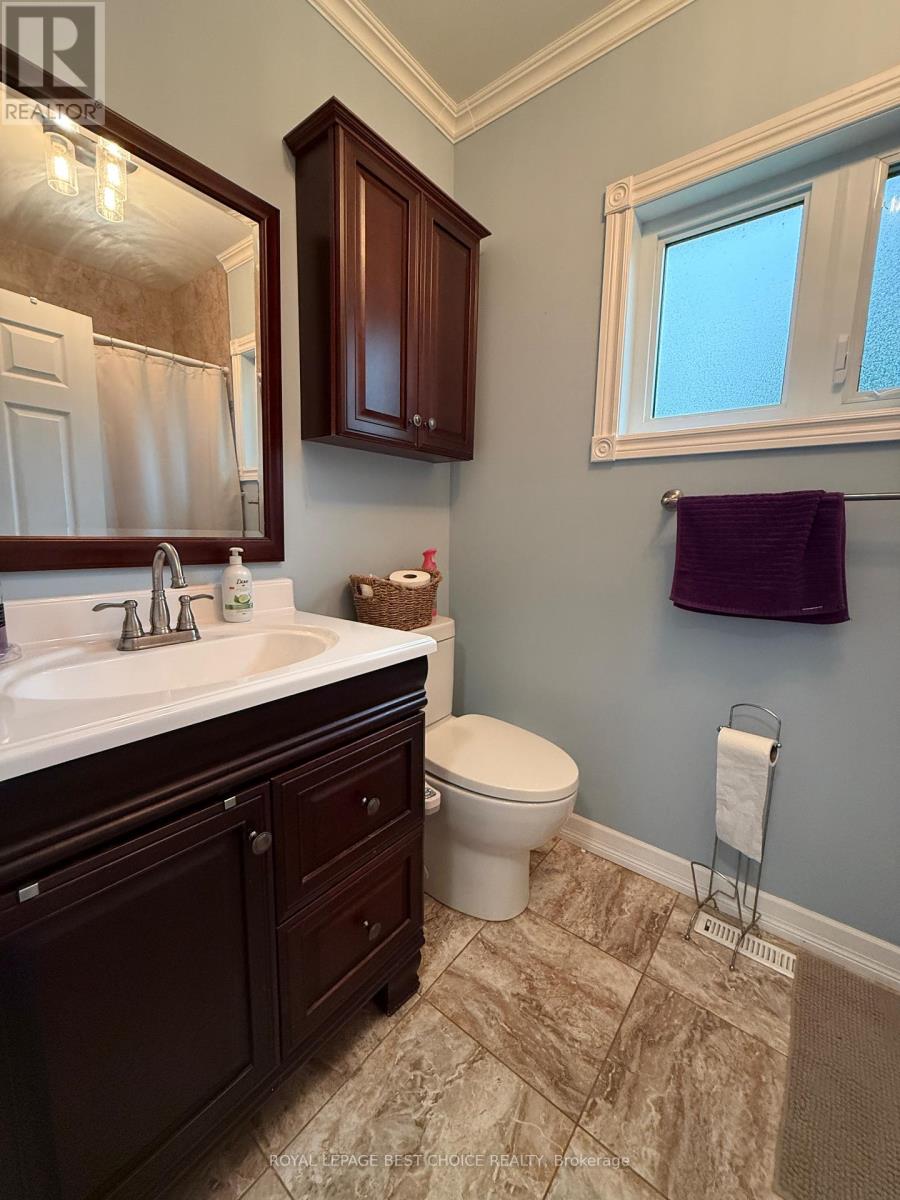575 BROWNING STREET - 27